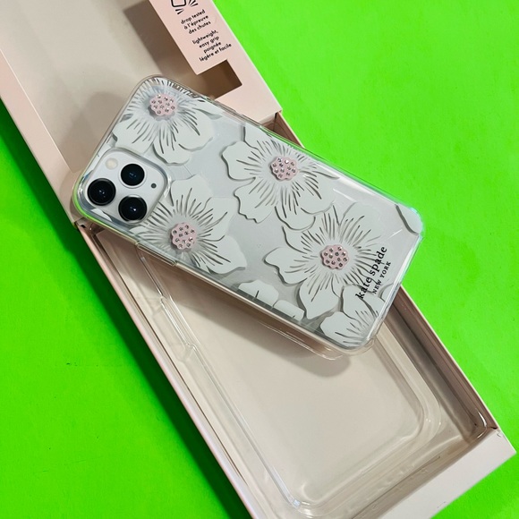 Kate Spade New York iPhone 11 Pro Protective Hardshell Floral Case - Picture 3 of 3